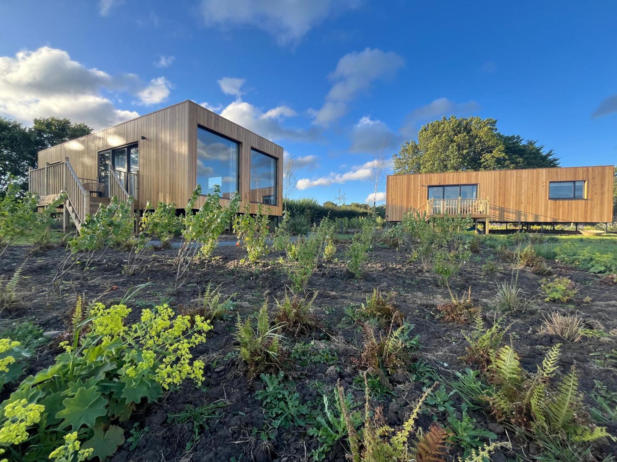Unbox At Poplar Tree Villa Durham Exterior photo